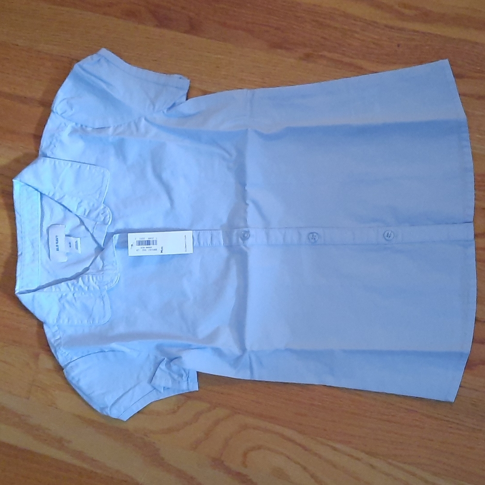 NEW uniform top sz 8 M Old Navy